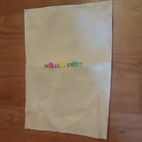 Elegant Brown Designer Shoulder Bag - Picture 12 of 12